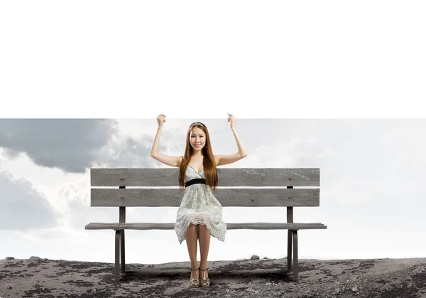 Menina com bandeira — Fotografia de Stock