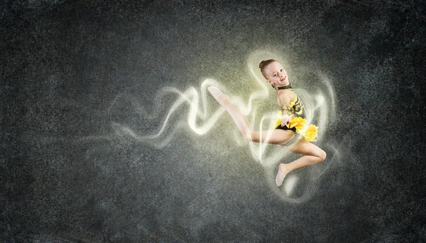 Gymnast girl — Stock Photo, Image