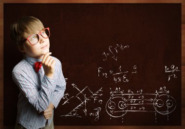 Akıllı okul çocuğu