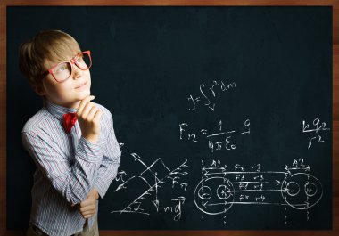 Akıllı okul çocuğu