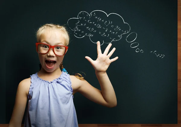 Colegiala inteligente —  Fotos de Stock