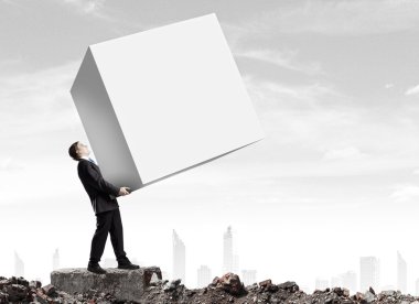 iş adamı infaz küp