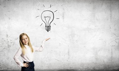 sevimli kız okul çağındaki