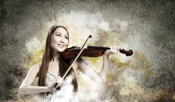 Woman violinist — Stock Photo, Image