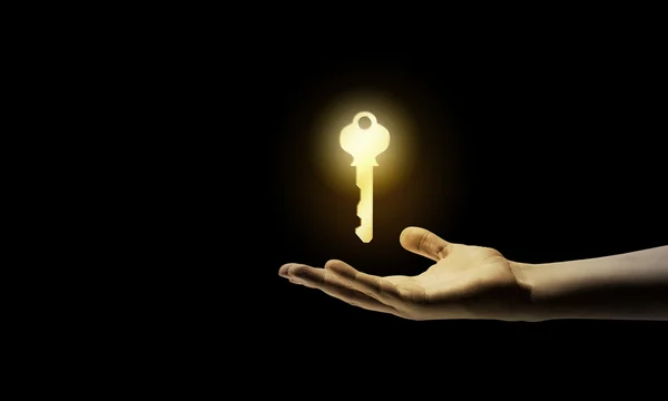 Key in hand — Stock Photo, Image