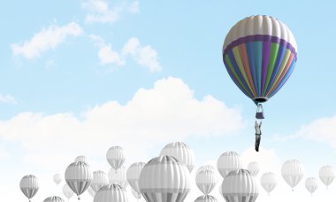 Aerostats gökyüzünde