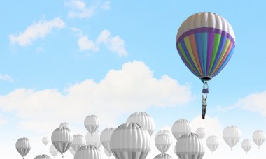 Aerostats gökyüzünde
