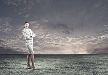 iş kadını gülümseyen