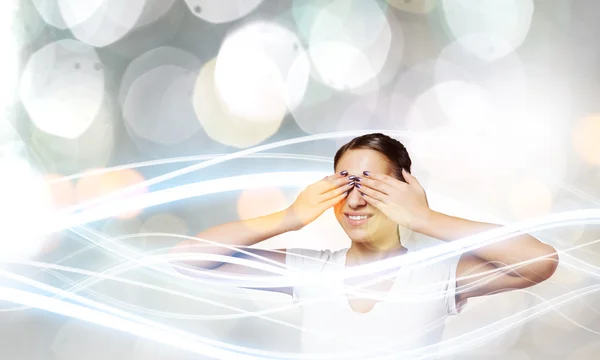 Girl with closed eyes — Stock Photo, Image