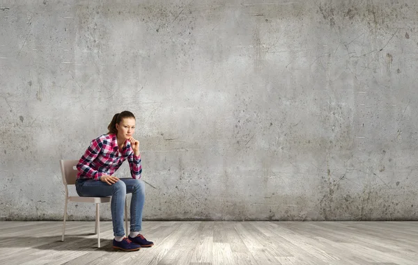 Thoughtful girl — Stock Photo, Image