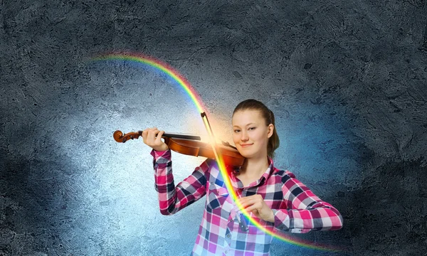 Menina com violino — Fotografia de Stock