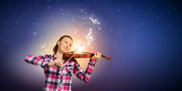 Menina com violino — Fotografia de Stock