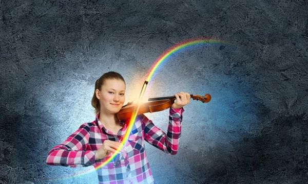 Menina com violino — Fotografia de Stock