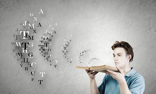 Guy with book — Stock Photo, Image