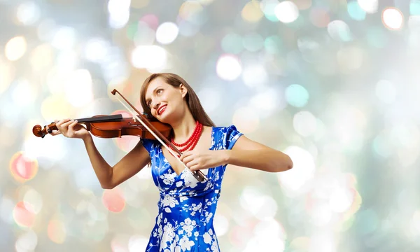 Violinista mulher — Fotografia de Stock