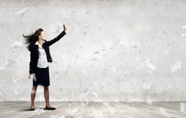 kızgın işkadını