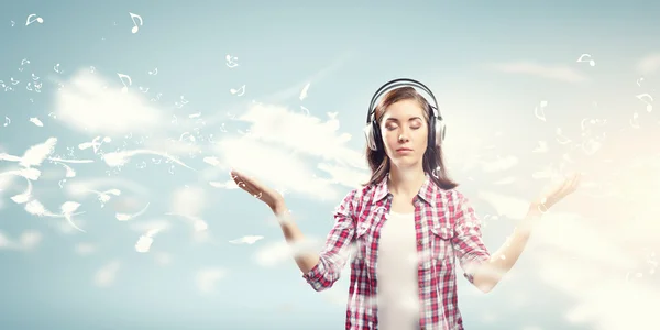 Girl with headphones — Stock Photo, Image