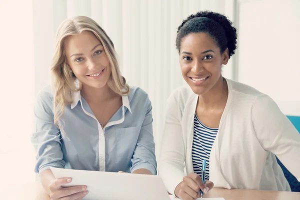 Two professionals are better than one — Stock Photo, Image