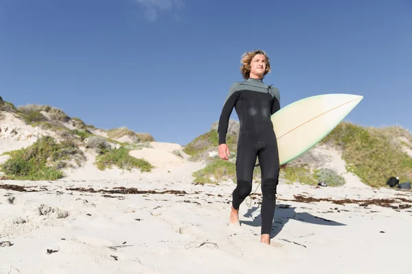 El surf me hace sentir vivo —  Fotos de Stock