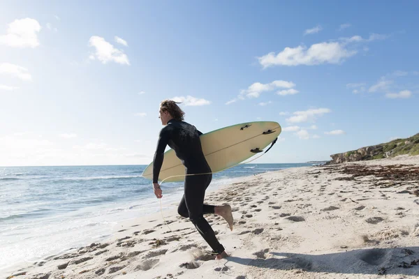 Sono pronto a cavalcare le onde — Foto Stock