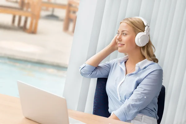 Music is my inspiration for work — Stock Photo, Image