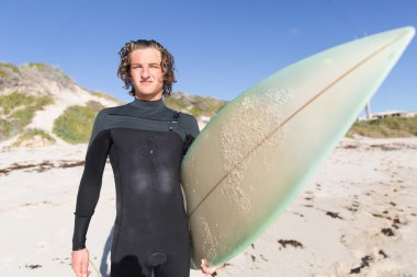 Ait olduğum yerde okyanus olduğunu