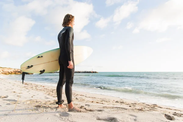 Pronti a incontrare le onde — Foto Stock