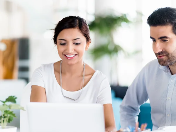 We maken een geweldig team samen — Stockfoto