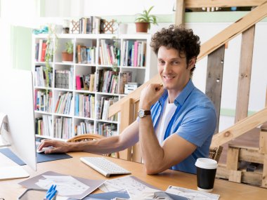 Onun yaratıcı iş konusunda ciddi