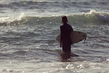 Dalgalar tanışmaya hazır mısın