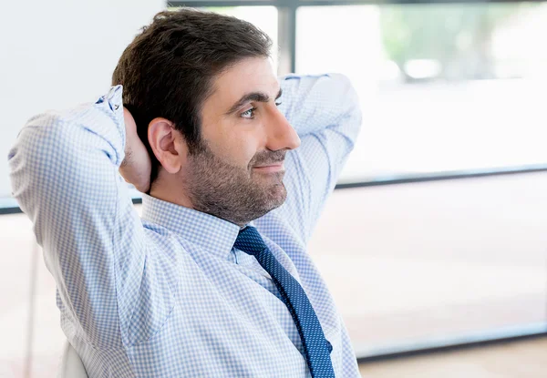 Wenige Minuten, um eine Pause einzulegen und die Aussichten zu prüfen — Stockfoto