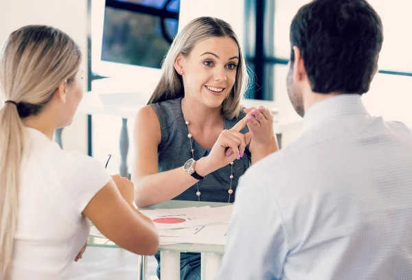 Incontro di grandi menti creative — Foto Stock