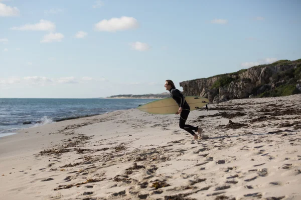 Slå vågor — Stockfoto