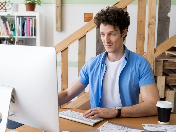 Serious about his creative business — Stock Photo, Image