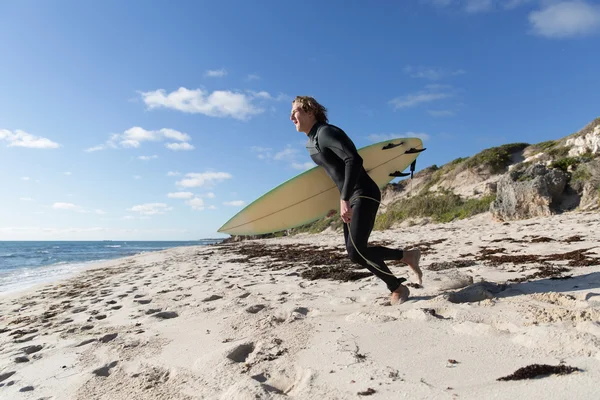 I am ready to ride waves — Stock Photo, Image