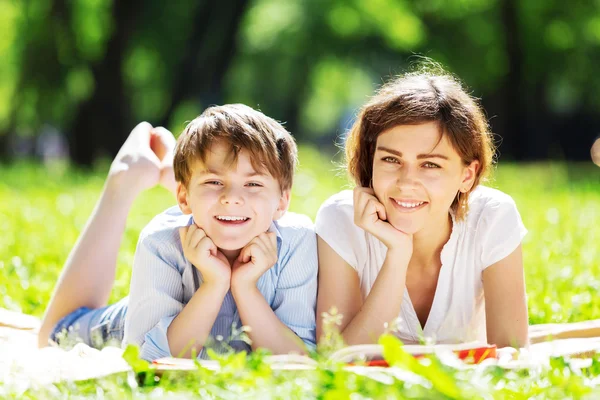 Wochenende im Park — Stockfoto