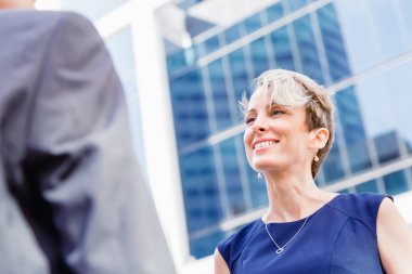 Güzel konuşmak dışarı-in yazıhane