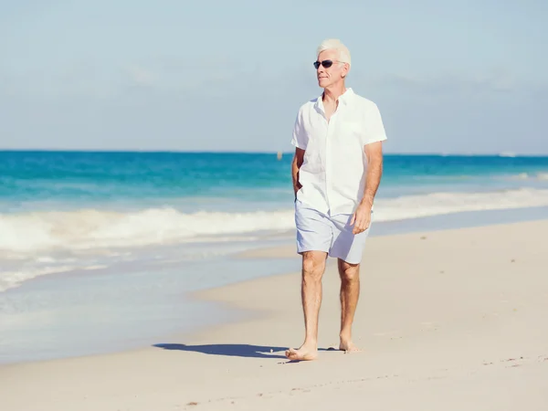 Beautiful day on the beach — Stock Photo, Image