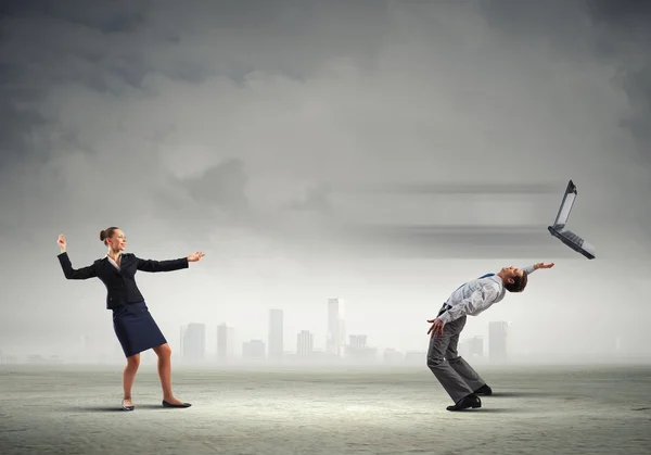 Two business people fighting with each other — Stock Photo, Image