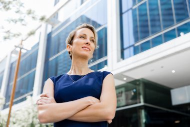 Yeni iş günü önde gidiyor