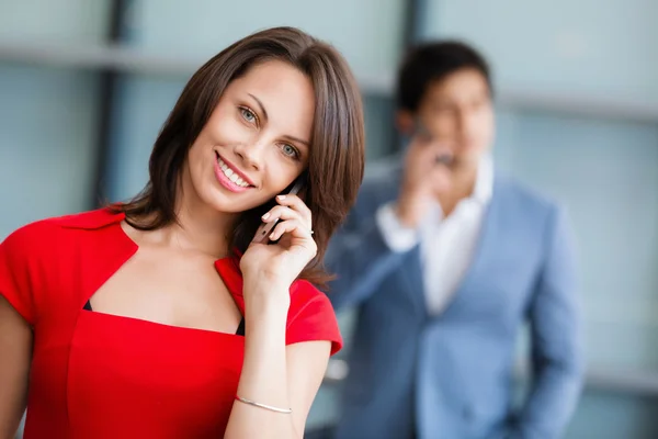 Mujer de negocios exitosa moderna — Foto de Stock