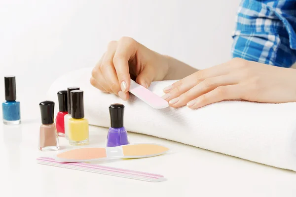 Woman applying polish — Stock Photo, Image