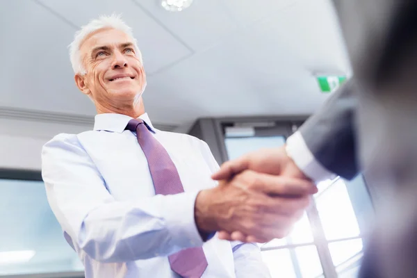 Handshake of businessmenoncepts - soft focus — Stock Photo, Image