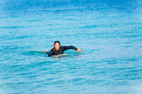 Pronti a colpire le onde — Foto Stock