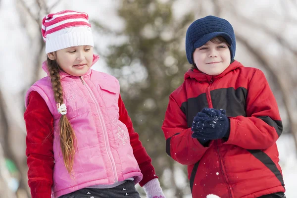 Aktive Winterspiele — Stockfoto