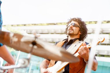 Benim müziği seviyorum