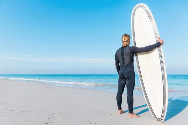 Waitming for a perfect wave — Stock Photo, Image