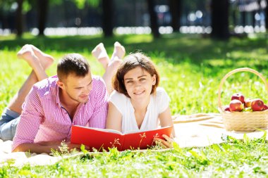 Dinlenme Parkı sahip