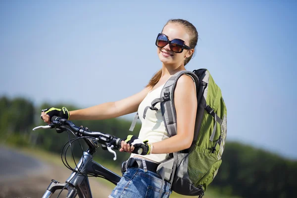 Sommer-Radwanderung — Stockfoto