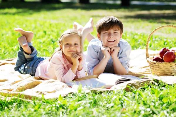 Sommerwochenende im Freien — Stockfoto